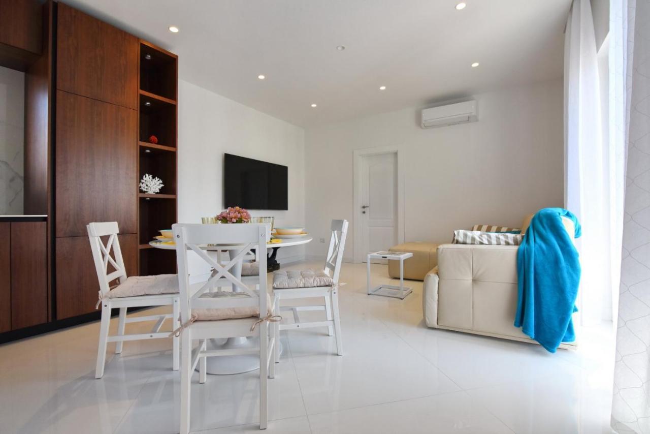 New!!! 2024 Marea Apartments With Xxl Sunny Terrace Poreč Exterior foto